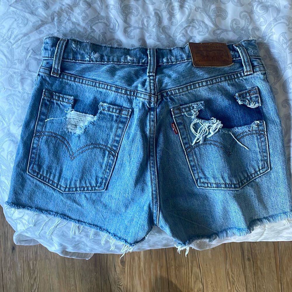 Levi’s premium wedge shorts